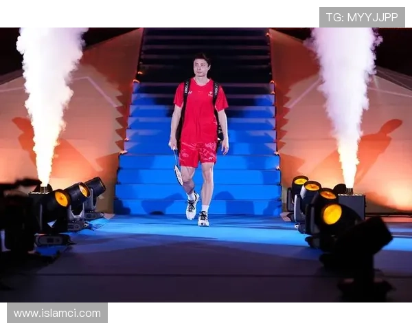 石宇奇直落两局战胜拉尼尔